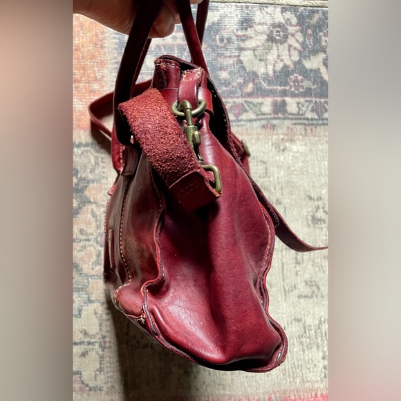 Campomaggi Burgandy Red Medium Distressed Leather Sobrero Bag purse - Picture 11 of 13